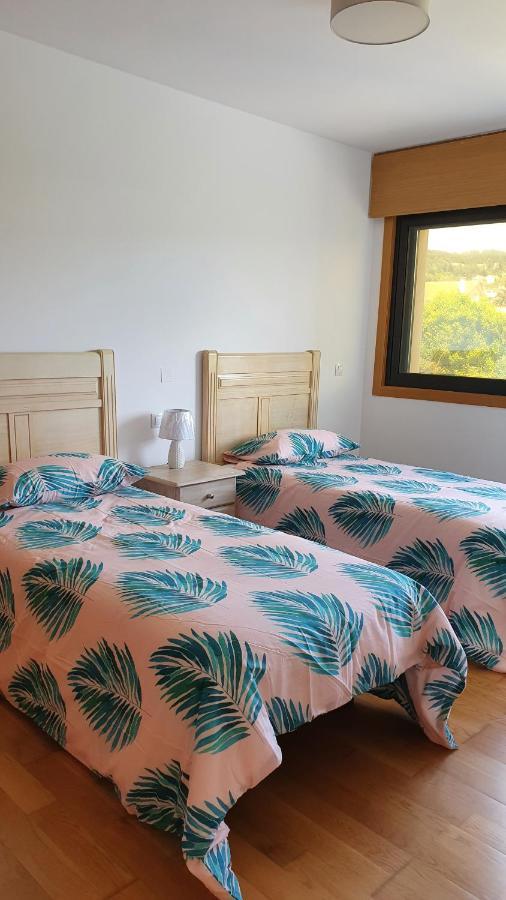 Modern 4 Double Bedroom Villa With Pool / Garden Valdoviño Dış mekan fotoğraf